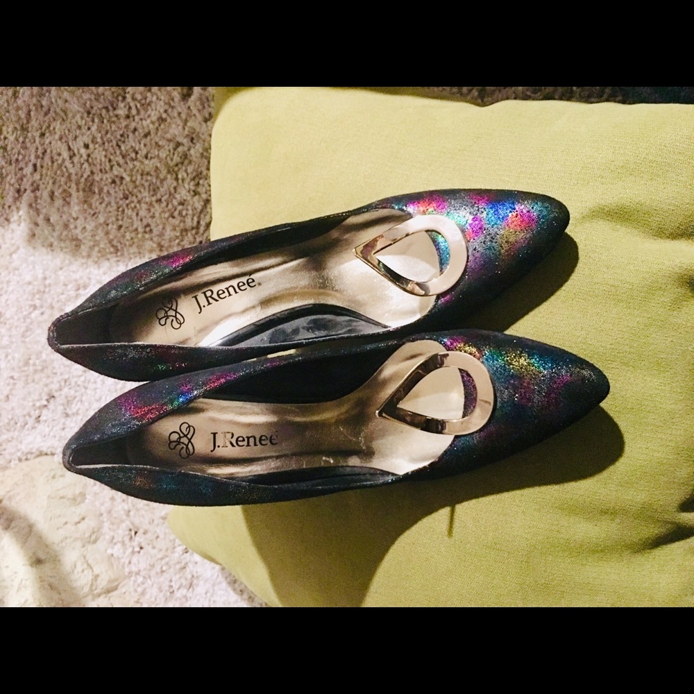Show stopping high heel pumps